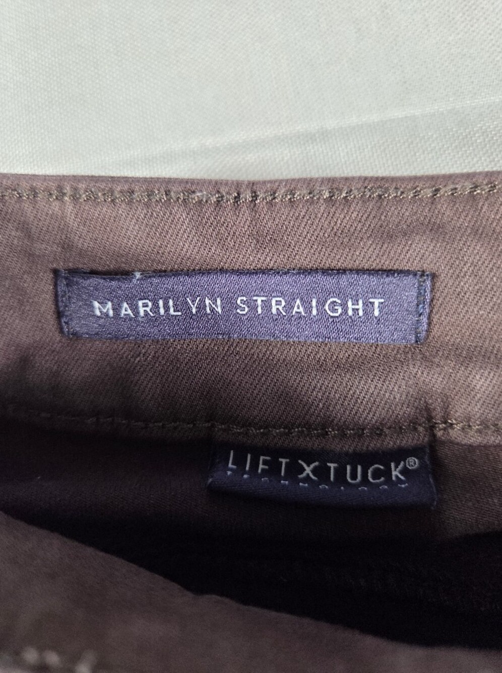 NYDJ Marilyn Straight Brown Pants Sz 2 - Picture 6 of 9